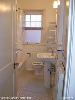 886 Nottingham Road, Unit 888 Grosse Pointe Park, MI 48230 - Photo 27 of 48
