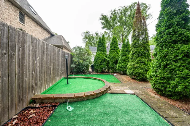 $410,000 | 412 Ridgeland Avenue, Elmhurst, IL 60126