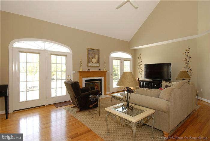 124 Kehm Road Queenstown, MD 21658 - Photo 8 of 27 Family Room