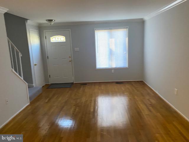 10763 Lester Street Silver Spring, MD 20902 - Photo 4 of 22 Living Room