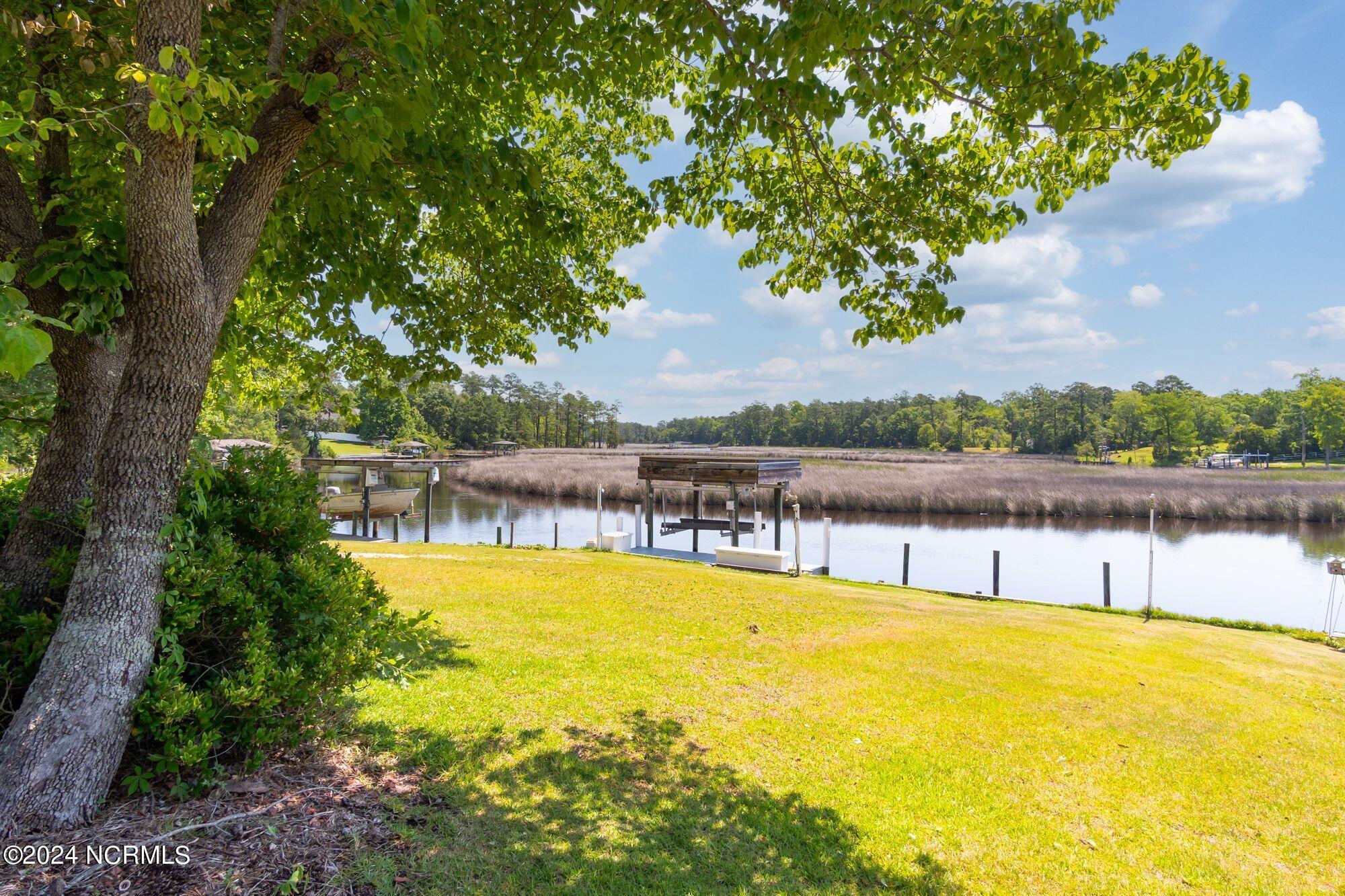 246 White Oak Bluff Road Stella, NC 28582 - Photo 57 of 65 Back / Waterview