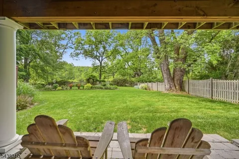 $829,000 | 38 West Main Street, Mendham, NJ 07945