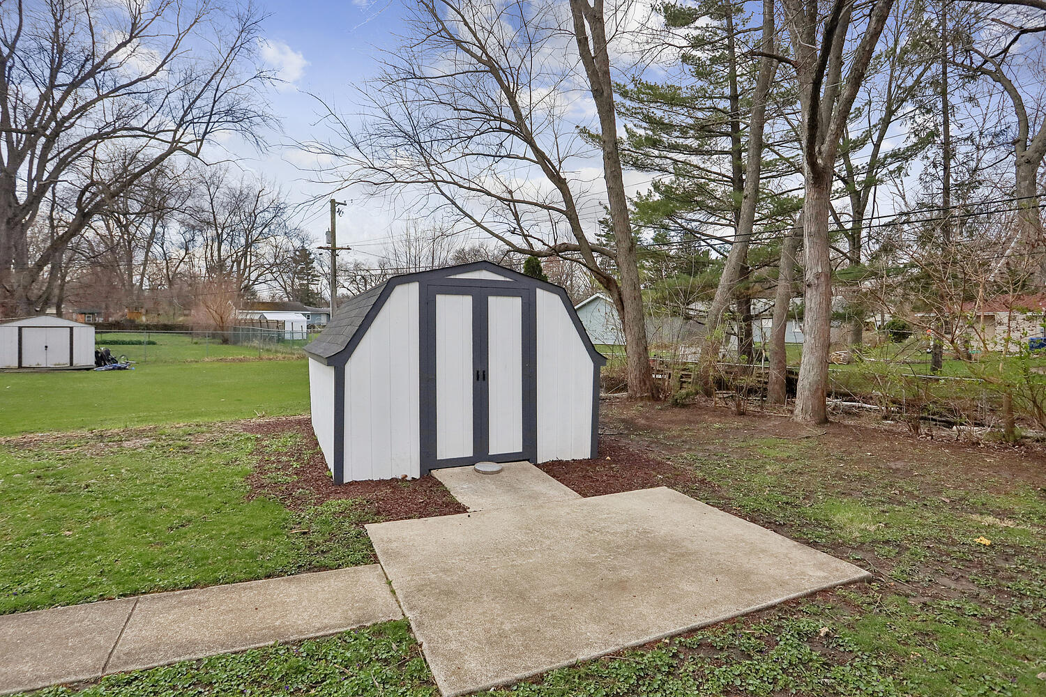 3520 William Street Steger, IL 60475 - Photo 20 of 21 a front view of a house with garden