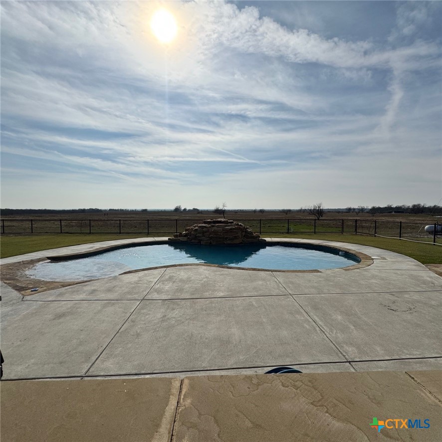 1747 Cr 139 Loop Cameron, TX 76520 - Photo 28 of 42 a view of swimming pool