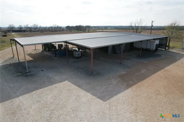 $1,900,000 | 1747 Cr 139 Loop, Cameron, TX 76520