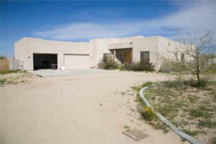 9 East Tanya Road Phoenix, AZ 85086 - Photo 1 of 6 Primary Photo