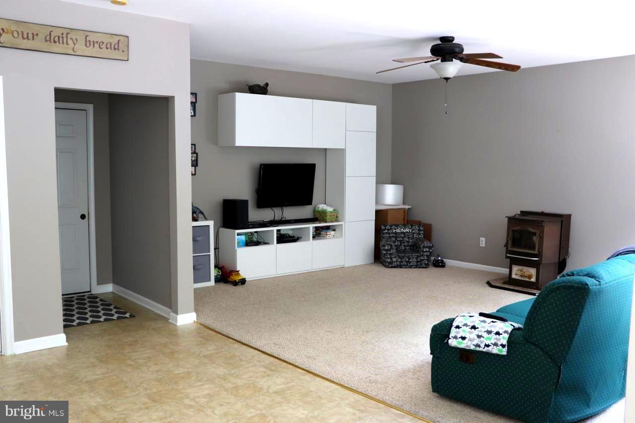 1109 Ruddy Duck Court Denton, MD 21629 - Photo 6 of 17 Living Room
