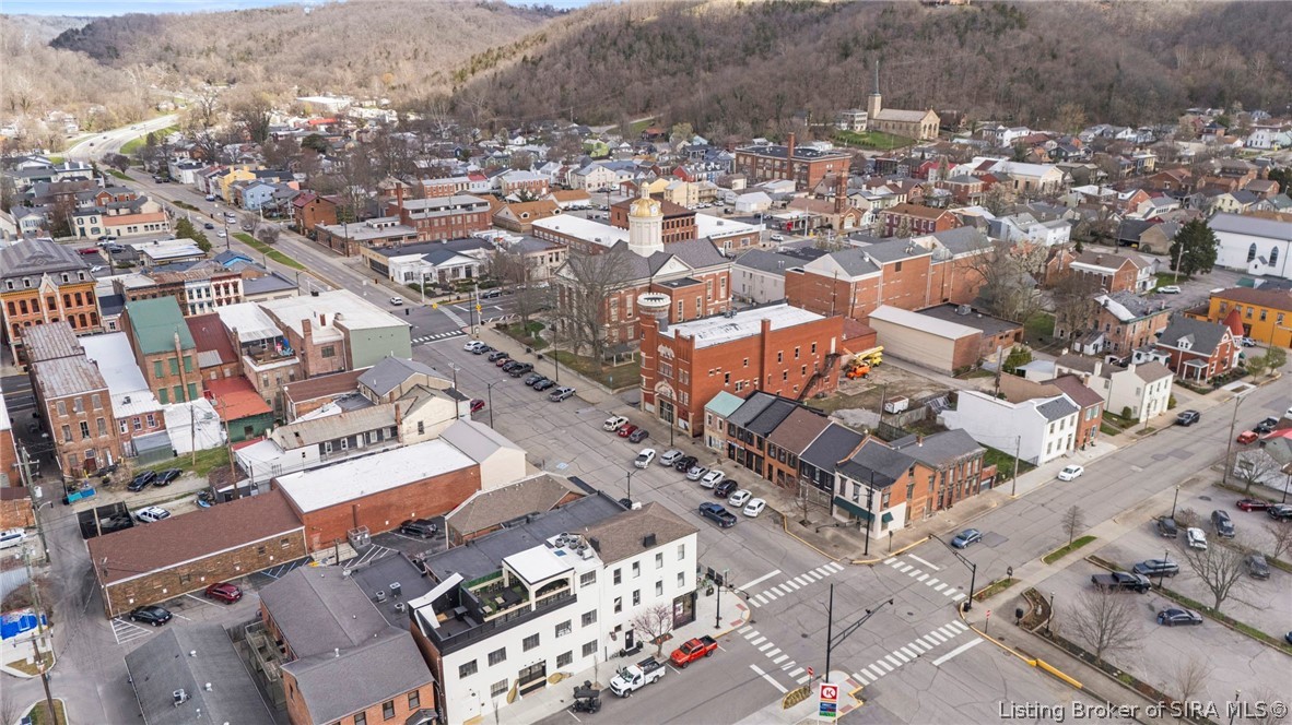 302 Jefferson Street Madison, IN 47250 - Photo 42 of 50