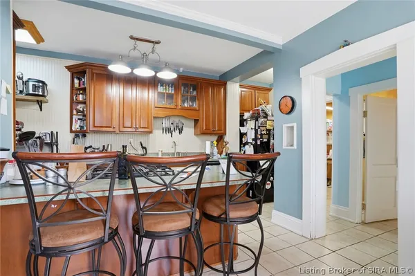 $349,999 | 302 Jefferson Street, Madison, IN 47250