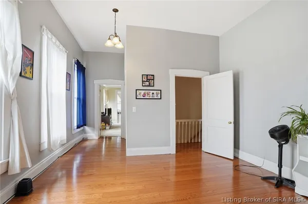 $349,999 | 302 Jefferson Street, Madison, IN 47250