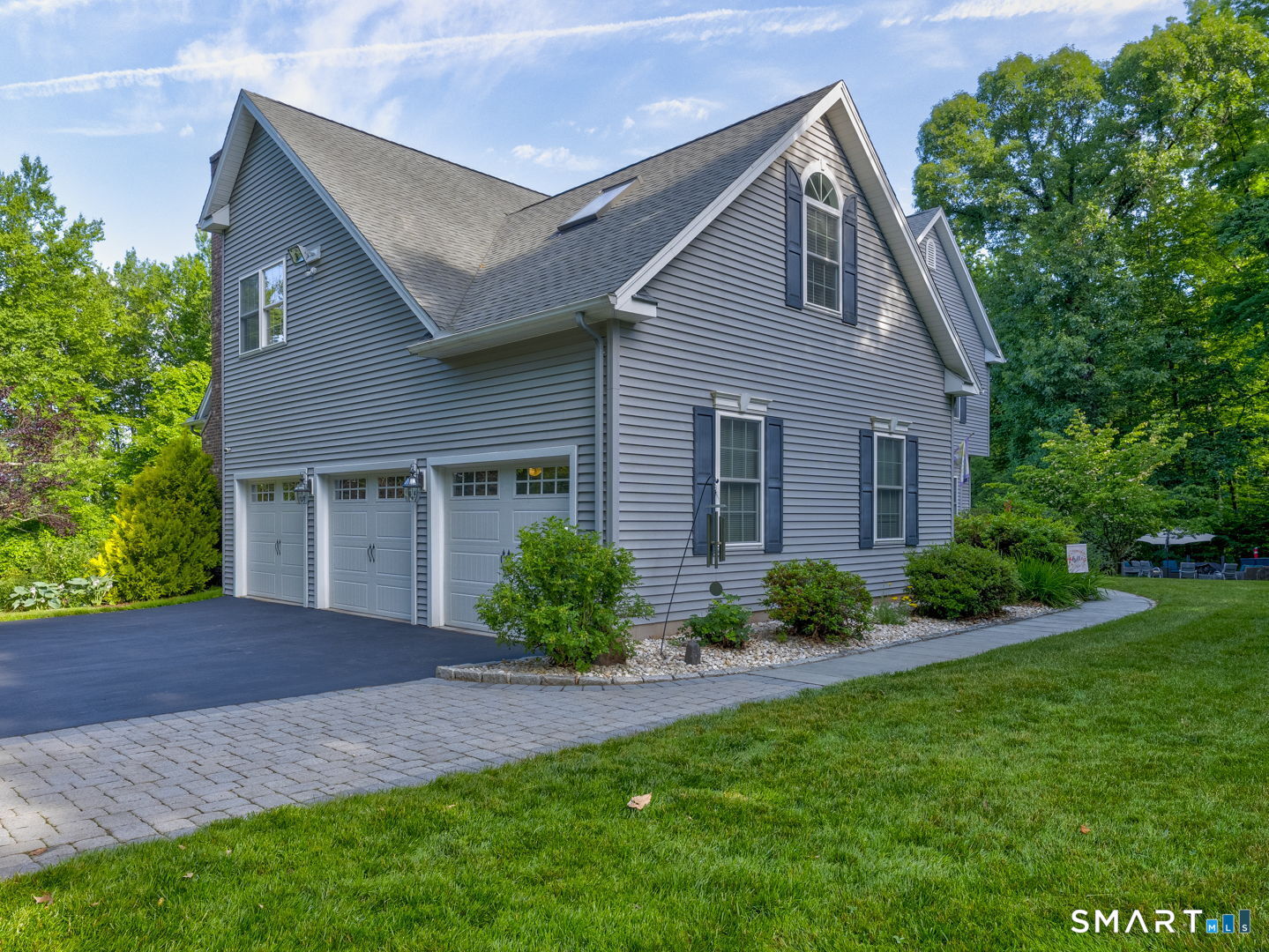 238 Budding Ridge Road Southington, CT 06489 - Photo 4 of 40