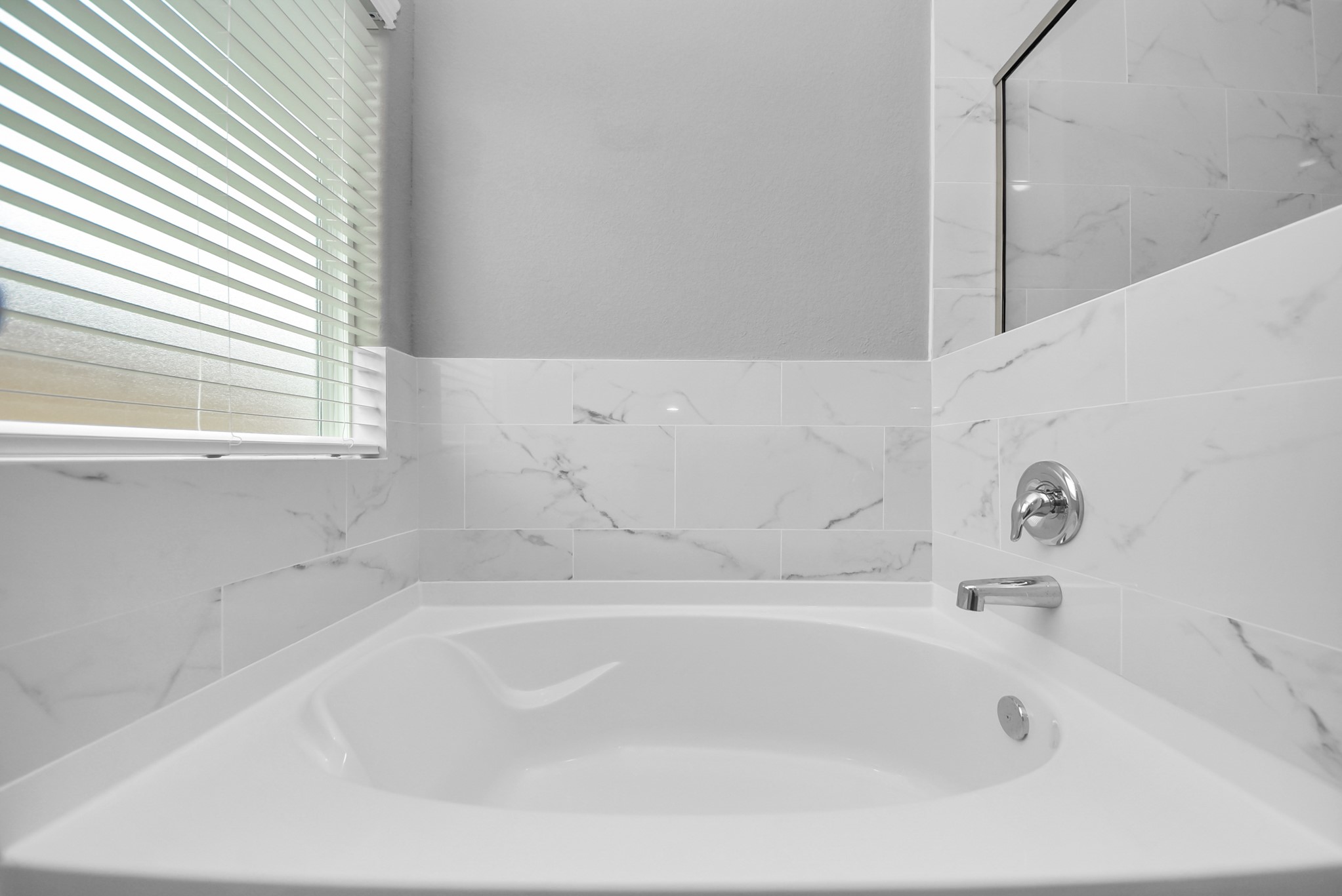 195 South Colbert Street Dayton, TX 77535 - Photo 34 of 43