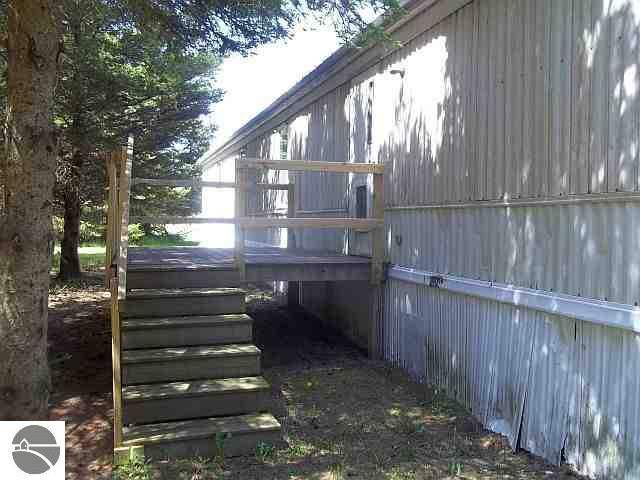 9834 North 7 Road Mesick, MI 49668 - Photo 12 of 14 1736463-11.JPG