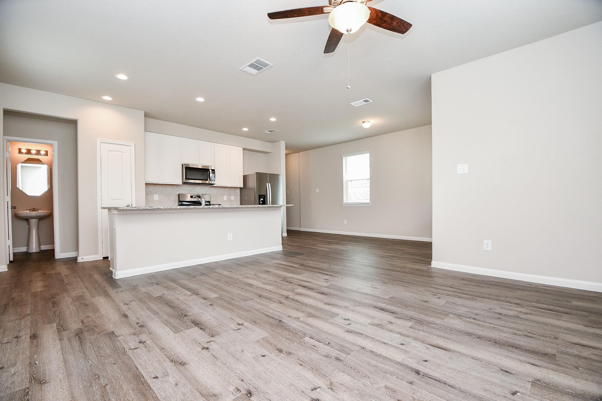 22115 Imperious Parkway Houston, TX 77073 - Photo 8 of 29