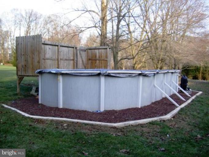 367 Mc Grady Road Rising Sun, MD 21911 - Photo 17 of 23 Swimming Pool