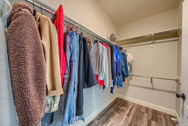 a view of a walk in closet