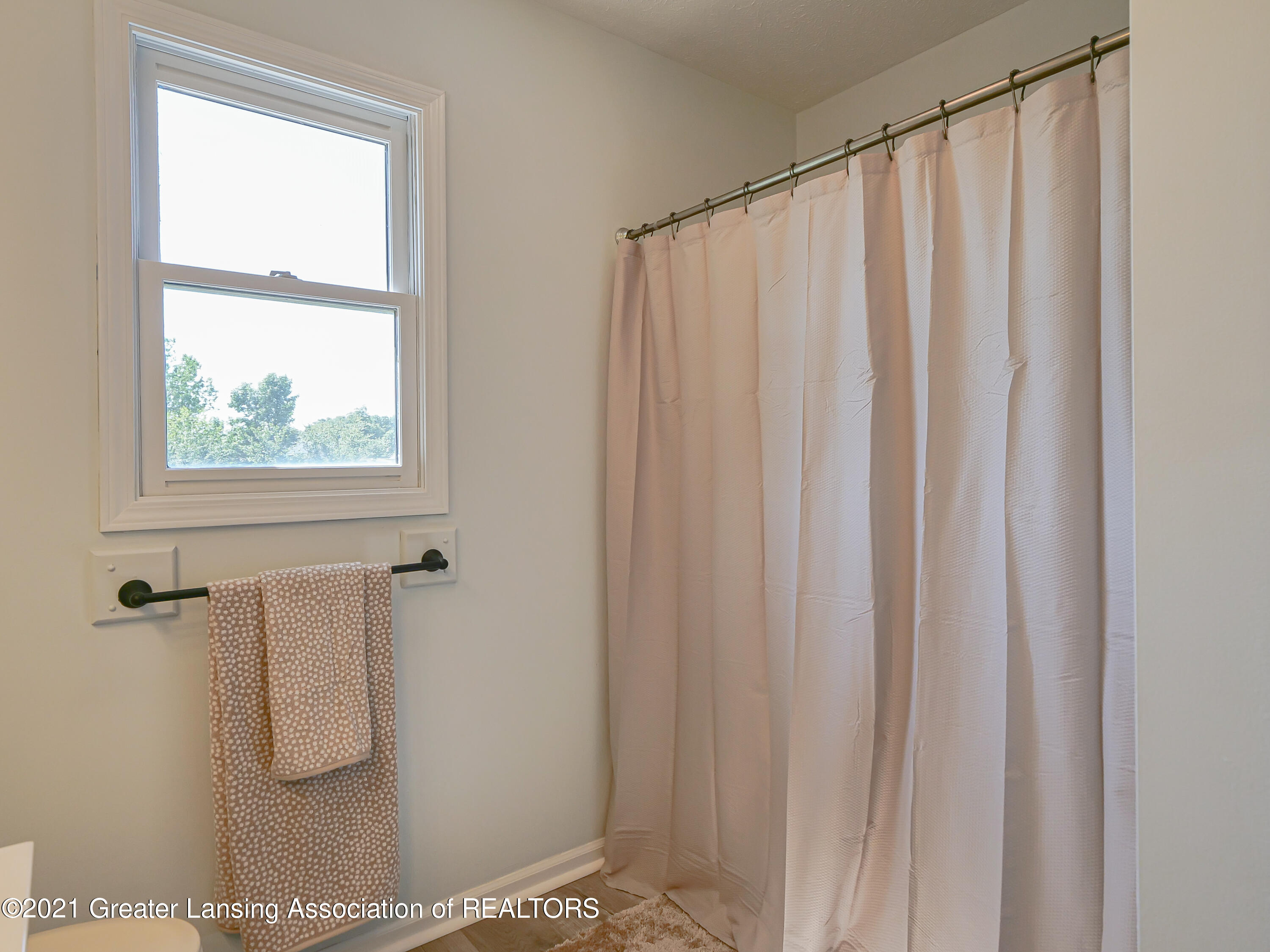 5991 West Clark Road Lansing, MI 48906 - Photo 34 of 71 5991_W_Clark_Rd-43