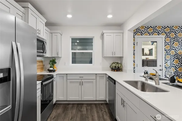 $509,995 | 8379 Ostrom Avenue Southeast, Unit 94, Lacey, WA 98513