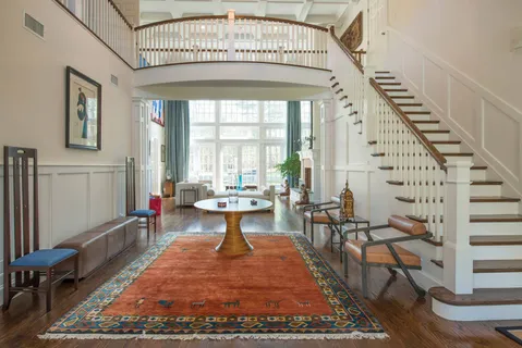 a very nice looking room with many windows