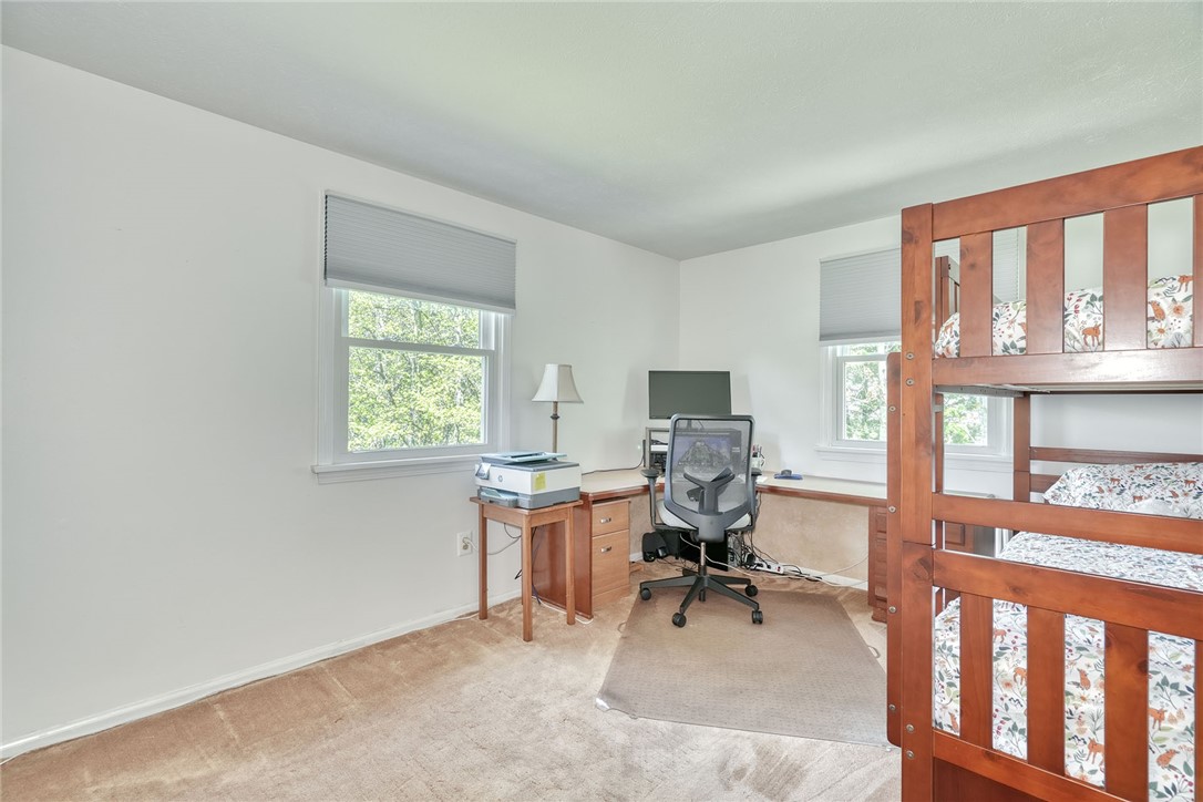 102 Jackson Road Penfield, NY 14526 - Photo 25 of 44