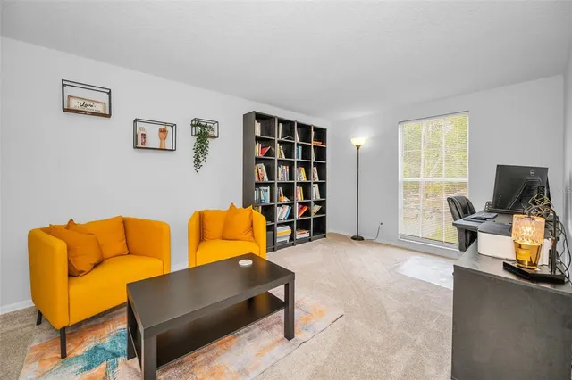 $459,900 | 613 Valley Hill Drive, Brandon, FL 33510