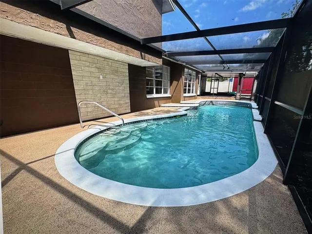 $459,900 | 613 Valley Hill Drive, Brandon, FL 33510