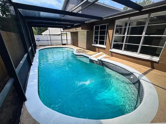 $459,900 | 613 Valley Hill Drive, Brandon, FL 33510