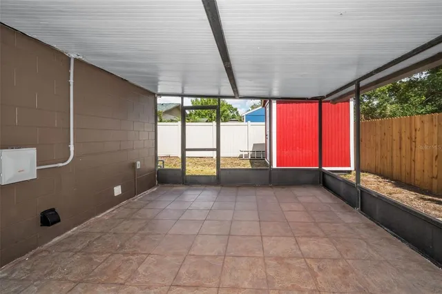 $459,900 | 613 Valley Hill Drive, Brandon, FL 33510