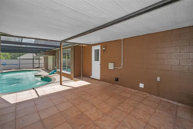 $459,900 | 613 Valley Hill Drive, Brandon, FL 33510