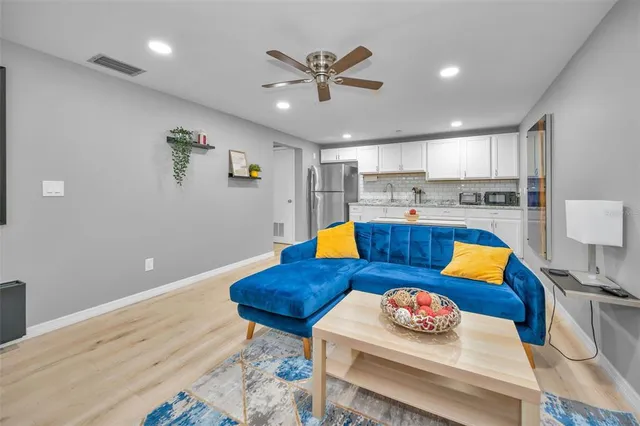 $459,900 | 613 Valley Hill Drive, Brandon, FL 33510