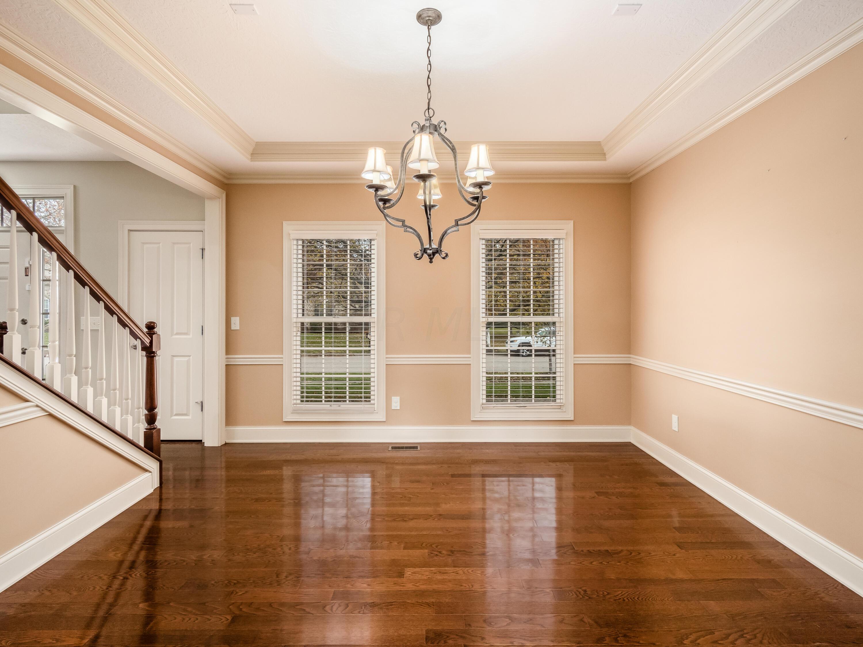 5949 Dunheath Loop Dublin, OH 43016 - Photo 5 of 57 Dining Room