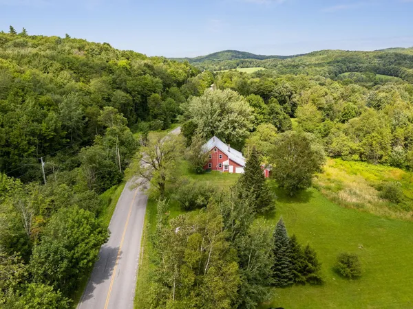 $338,000 | 4648 Fairfield Road, Fletcher, VT 05448
