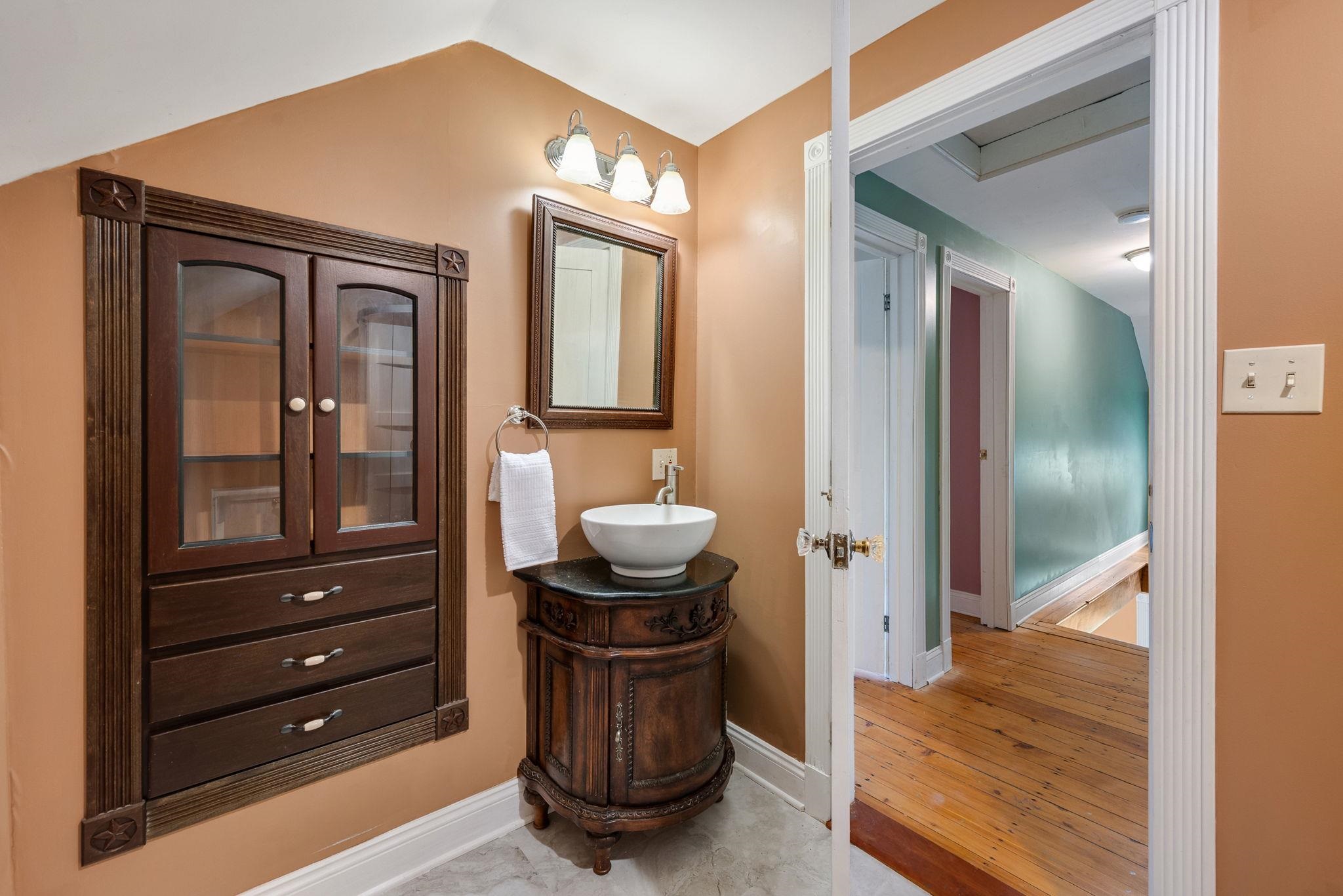 4648 Fairfield Road Fletcher, VT 05448 - Photo 8 of 39