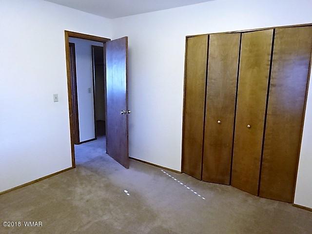 8466 Ridge Drive Show Low, AZ 85901 - Photo 25 of 64 Gallery Image 25