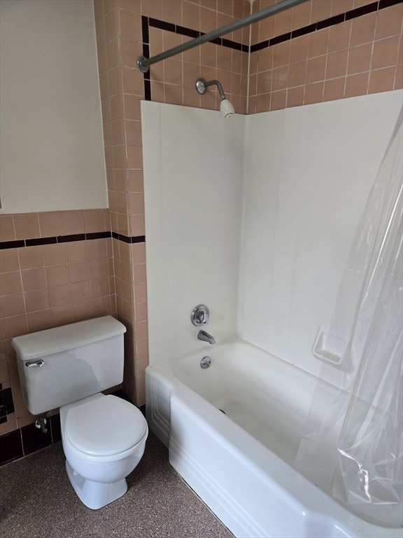 32 Hampden Street Northampton, MA 01060 - Photo 24 of 29
