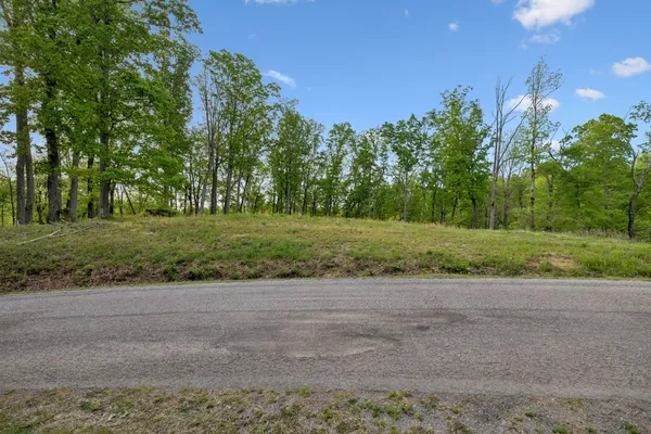 $2,300,000 | 7646 Chipmunk Lane, Nashville, TN 37221