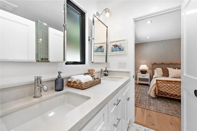 $13,500 | 241 Wave Street, Laguna Beach, CA 92651