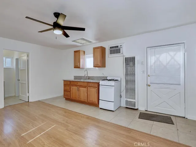 $1,000,000 | 135 El Camino Real, Tustin, CA 92780