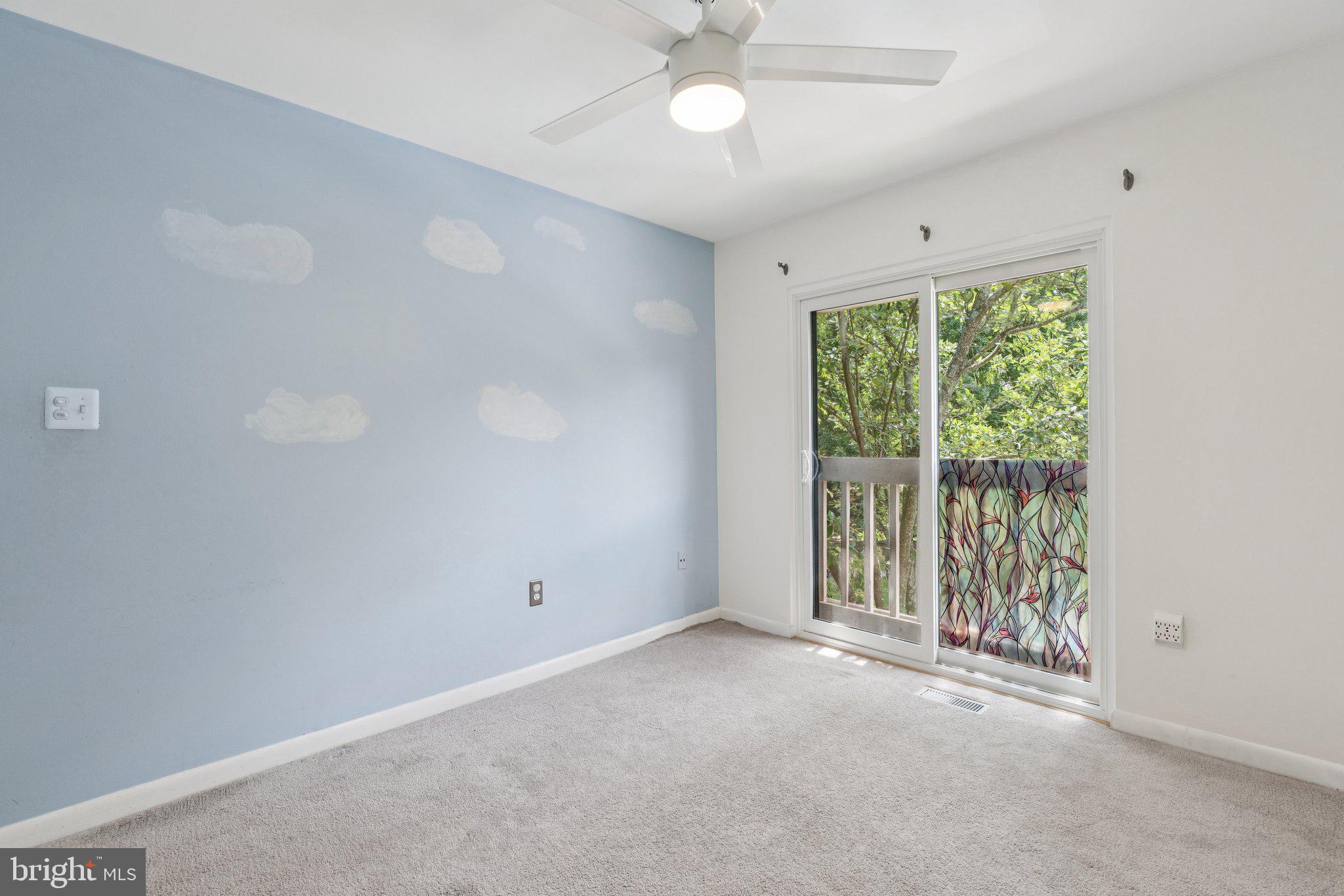2009 Swans Neck Way Reston, VA 20191 - Photo 27 of 37 a view of an empty room with a window