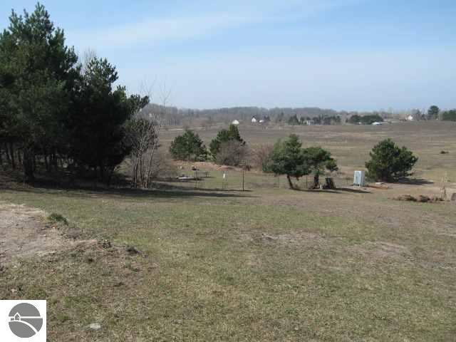3917 Zimmerman Road Traverse City, MI 49685 - Photo 14 of 15 1714583-13.JPG