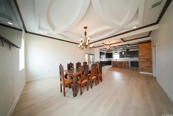 $975,000 | 3169 Schuettig Road, Poteet, TX 78065