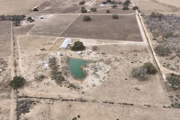 $975,000 | 3169 Schuettig Road, Poteet, TX 78065