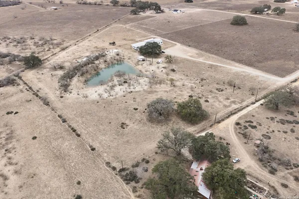 $975,000 | 3169 Schuettig Road, Poteet, TX 78065