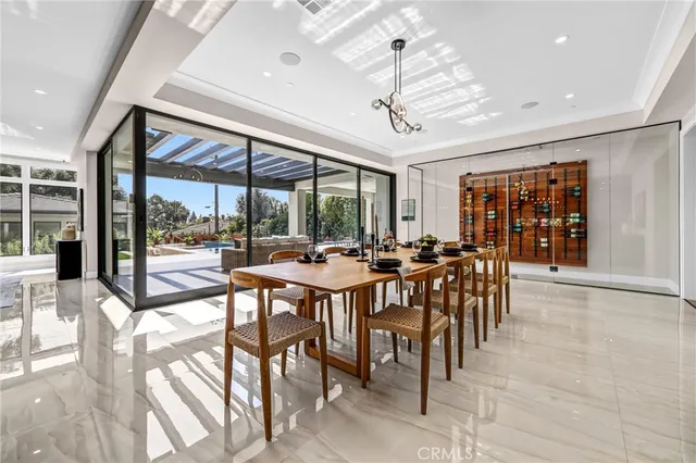 $7,600,000 | 330 Arbolada Drive, Arcadia, CA 91006