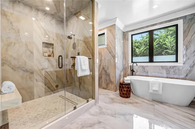 $7,600,000 | 330 Arbolada Drive, Arcadia, CA 91006