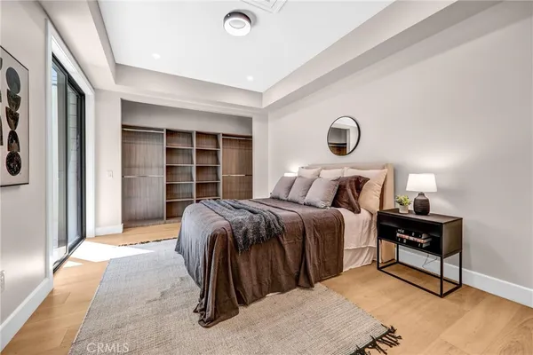 $7,300,000 | 330 Arbolada Drive, Arcadia, CA 91006