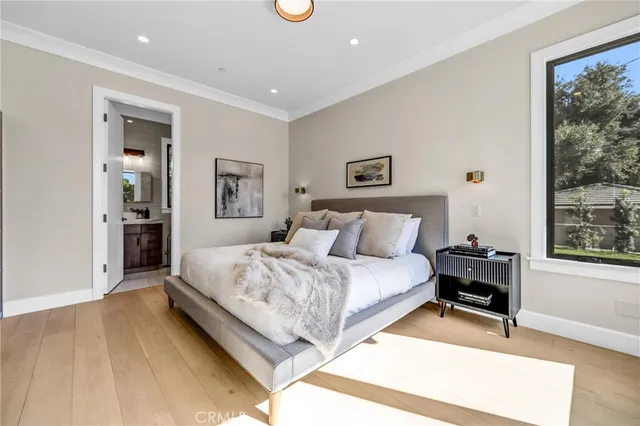 $7,600,000 | 330 Arbolada Drive, Arcadia, CA 91006