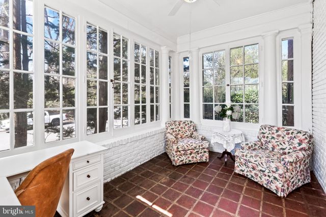 $1,050,000 | 208 Northway, Baltimore, MD 21218