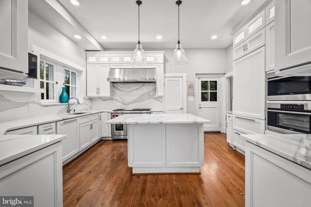 $1,050,000 | 208 Northway, Baltimore, MD 21218