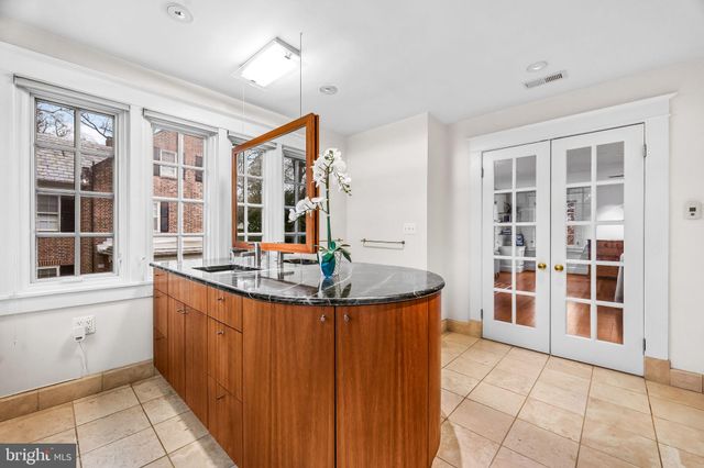 $1,050,000 | 208 Northway, Baltimore, MD 21218